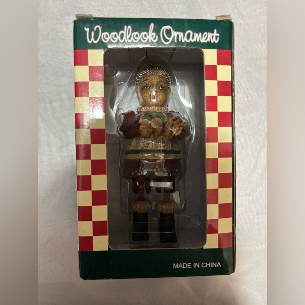 Christmas Ornament BAKER Faux Wood Lady With Pie Movable Arms Legs Hanging Decor